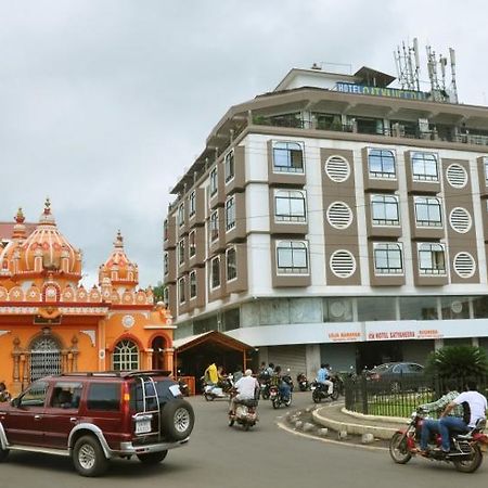 Hotel Satyaheera 马普萨 外观 照片